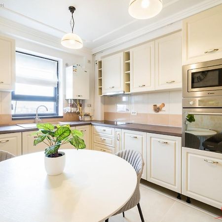 Apartament Ghimbav_Rk Zewnętrze zdjęcie